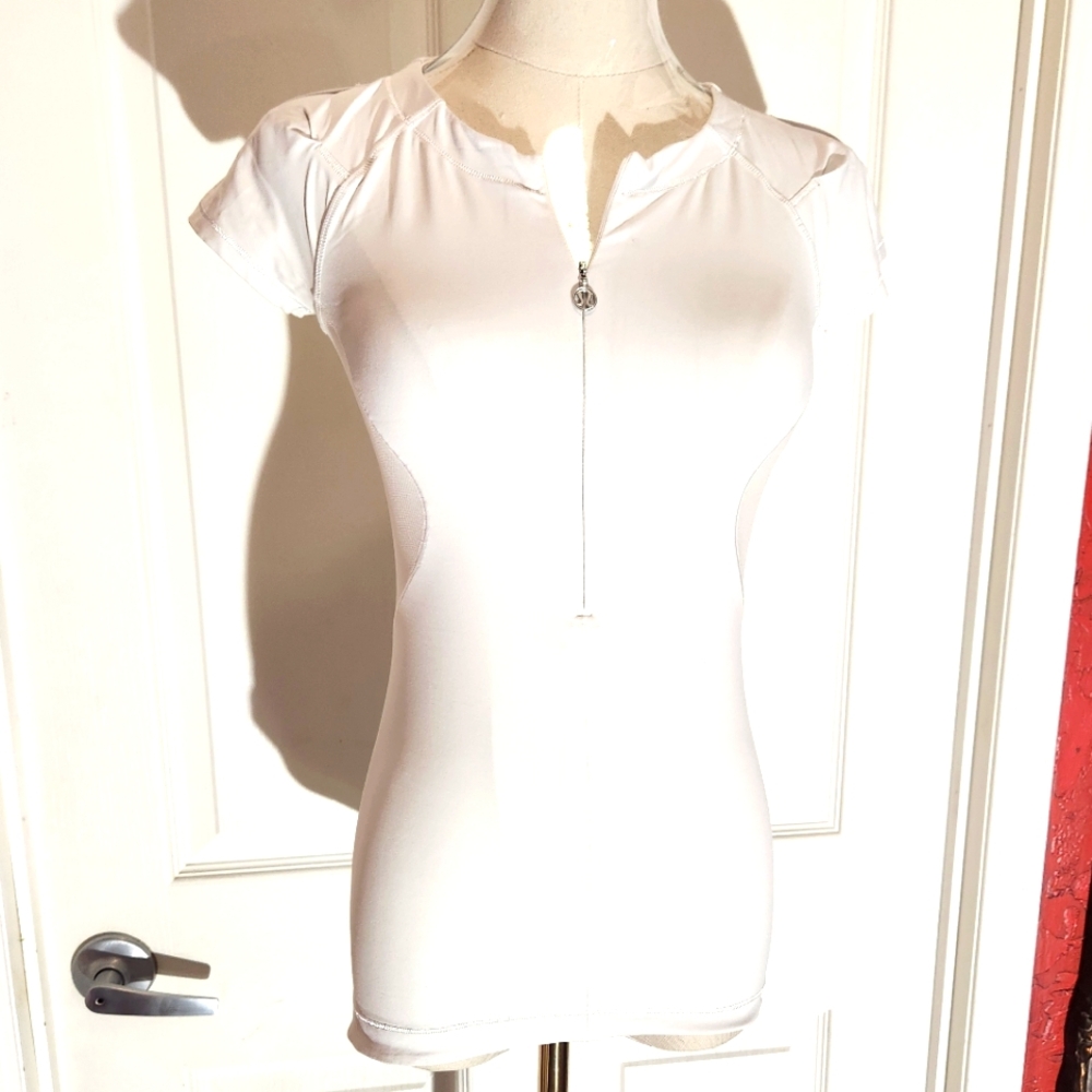 LULULEMON CYCLING TOP